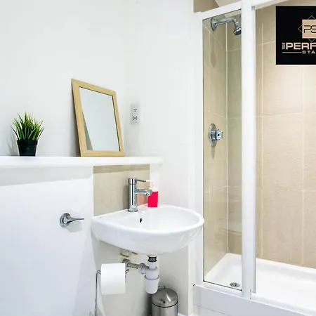 Apartamento Ceaser Modern By Your Perfect Short Lets
